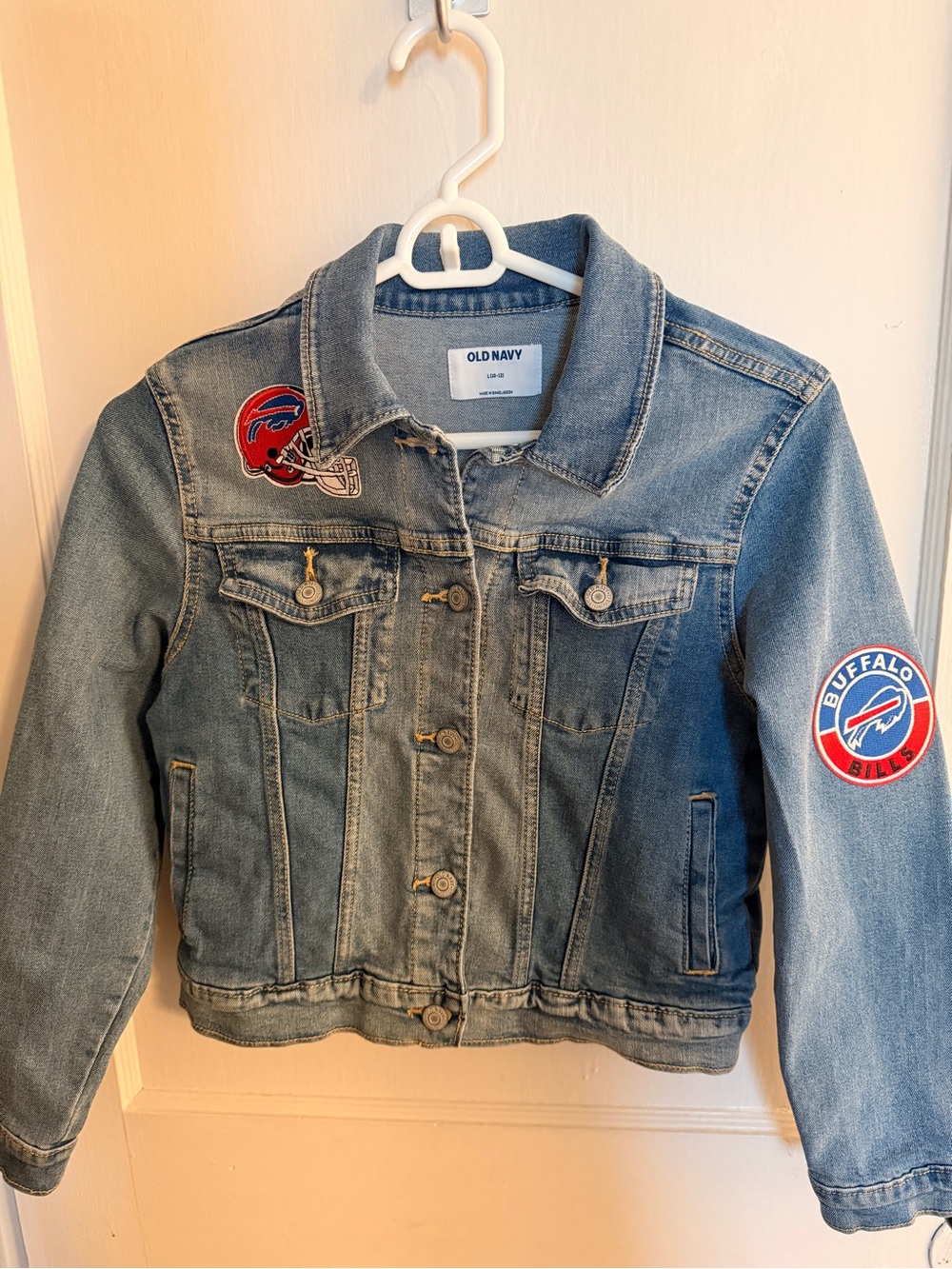 Old Navy Blue Denim Jacket with Buffalo Bills Patches. Kids Large.